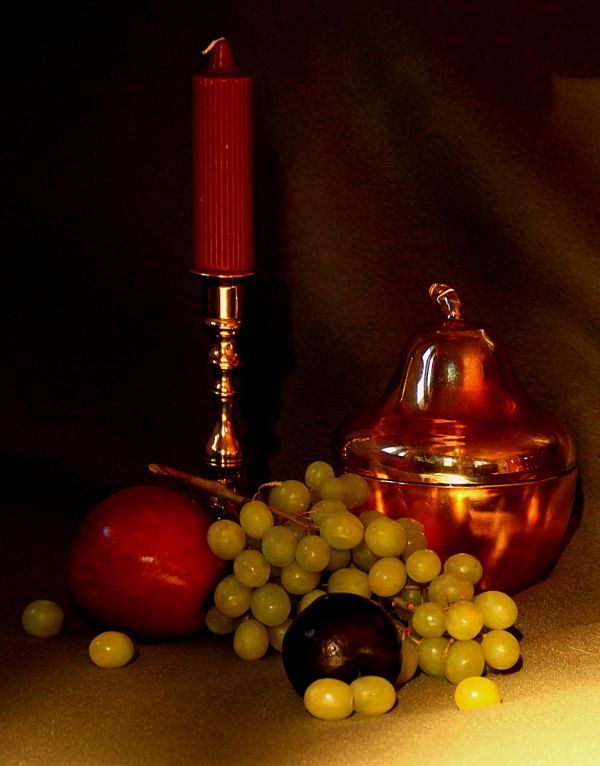 Candle and Fruit